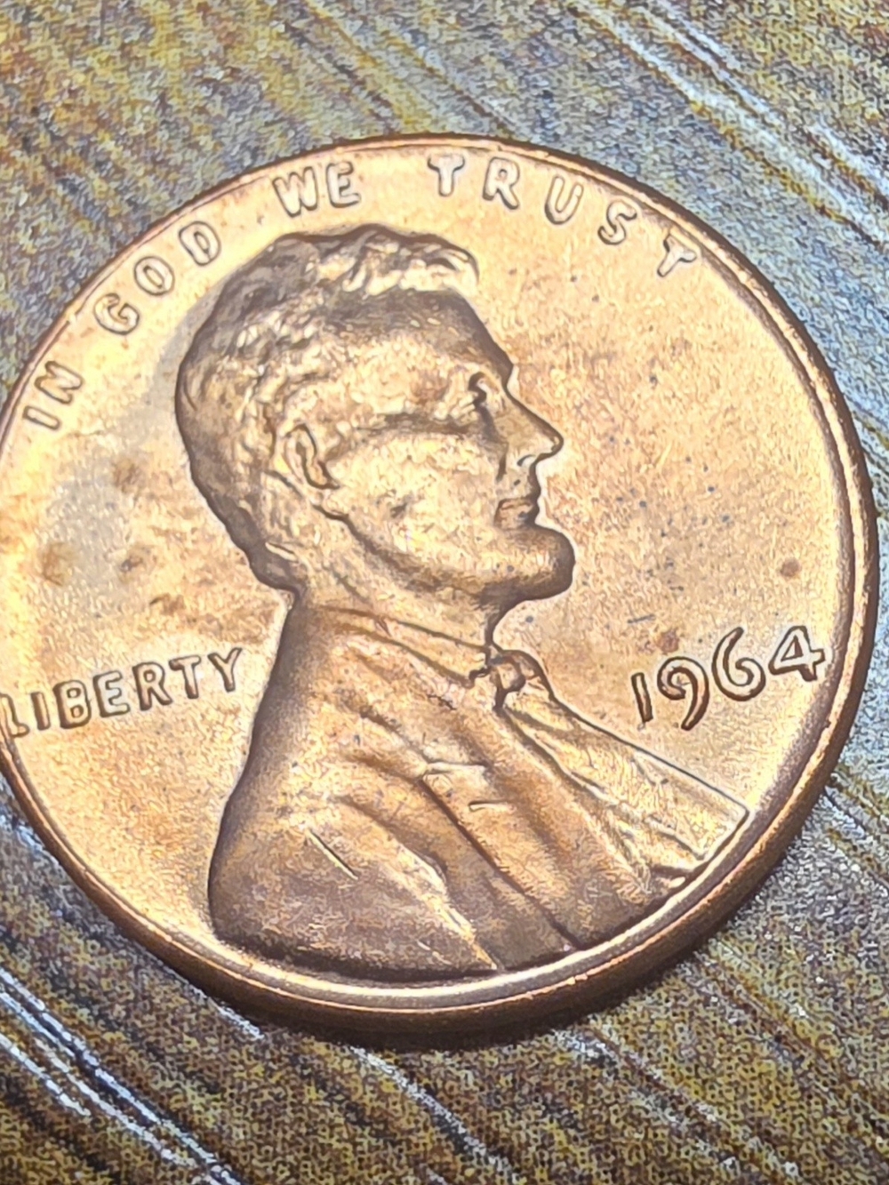 Coin on surface - Picture 6 of 6